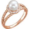 Picture of 14K Gold Freshwater Cultured Pearl & 1/8 CTW Diamond Ring