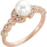 Picture of 14K Gold Freshwater Pearl & 1/8 CTW Diamond Leaf Ring