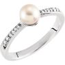 Picture of 14K Gold Freshwater Cultured Pearl & .07 CTW Diamond Ring