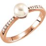 Picture of 14K Gold Freshwater Cultured Pearl & .07 CTW Diamond Ring